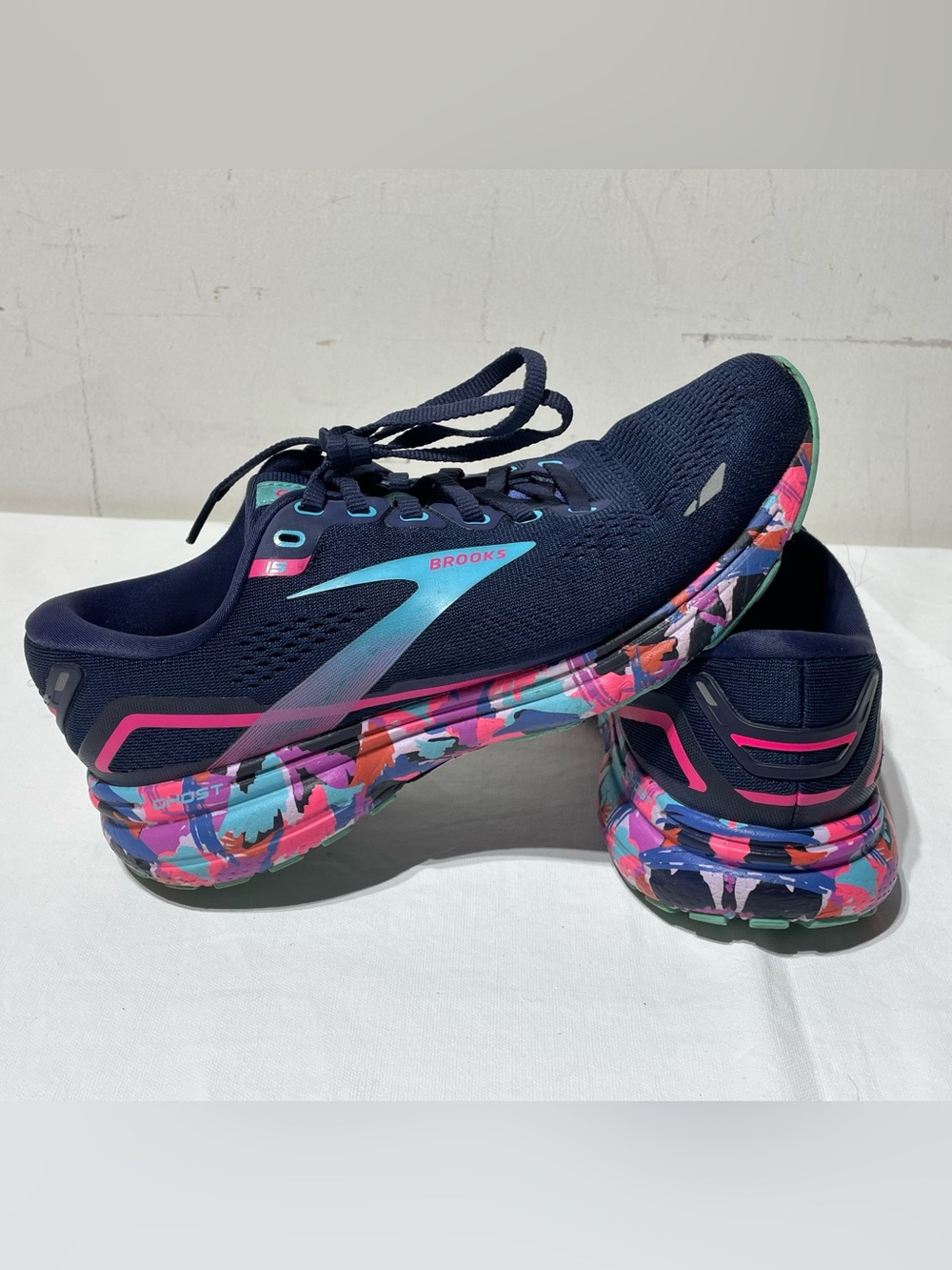 Brooks Ghost 15 Women’s 7.5D Wide Blue Pink 1203801D434